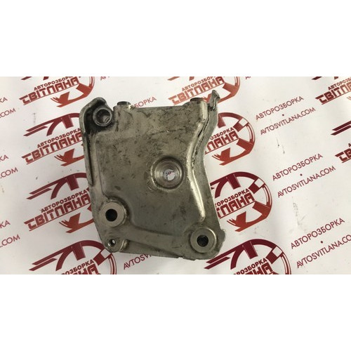 Кронштейн крепления двигателя Citroen Berlingo 2003-2008 96285843